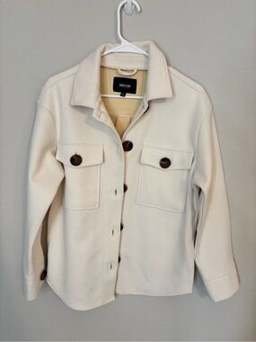 NWOT - Ookie & Lala Faux Wool Heathered Cream Shacket with Contrast Buttons - S